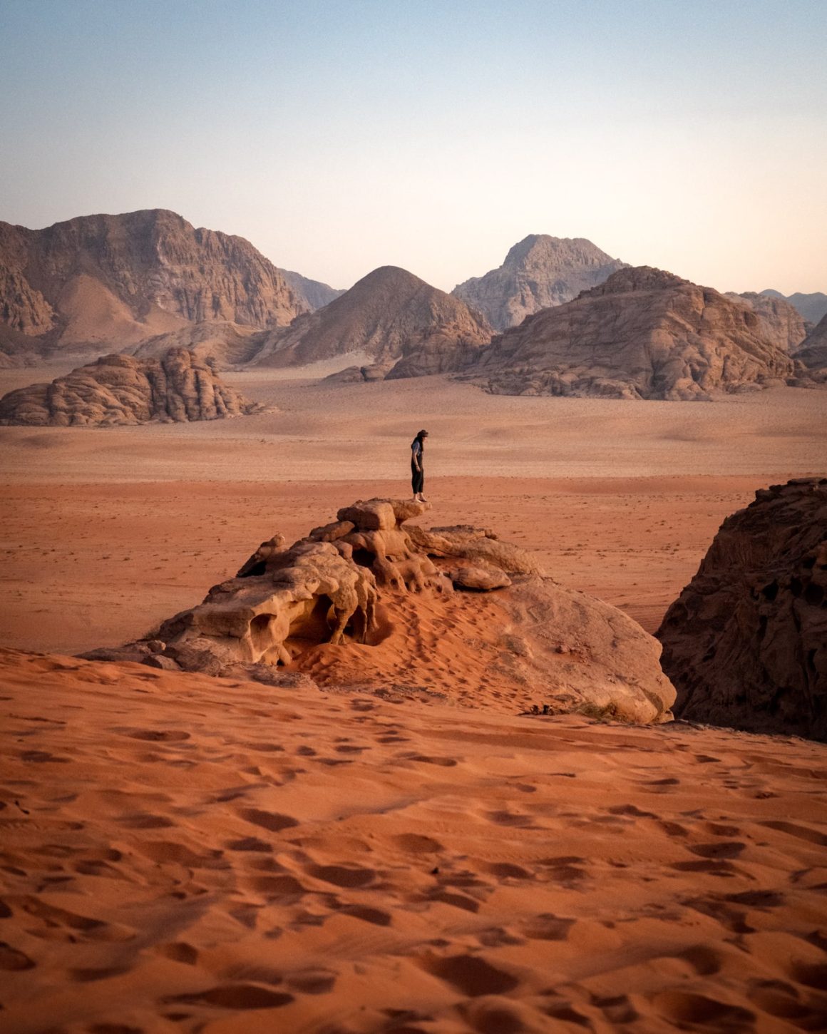 Travel Jordan: The Wadi Rum Desert