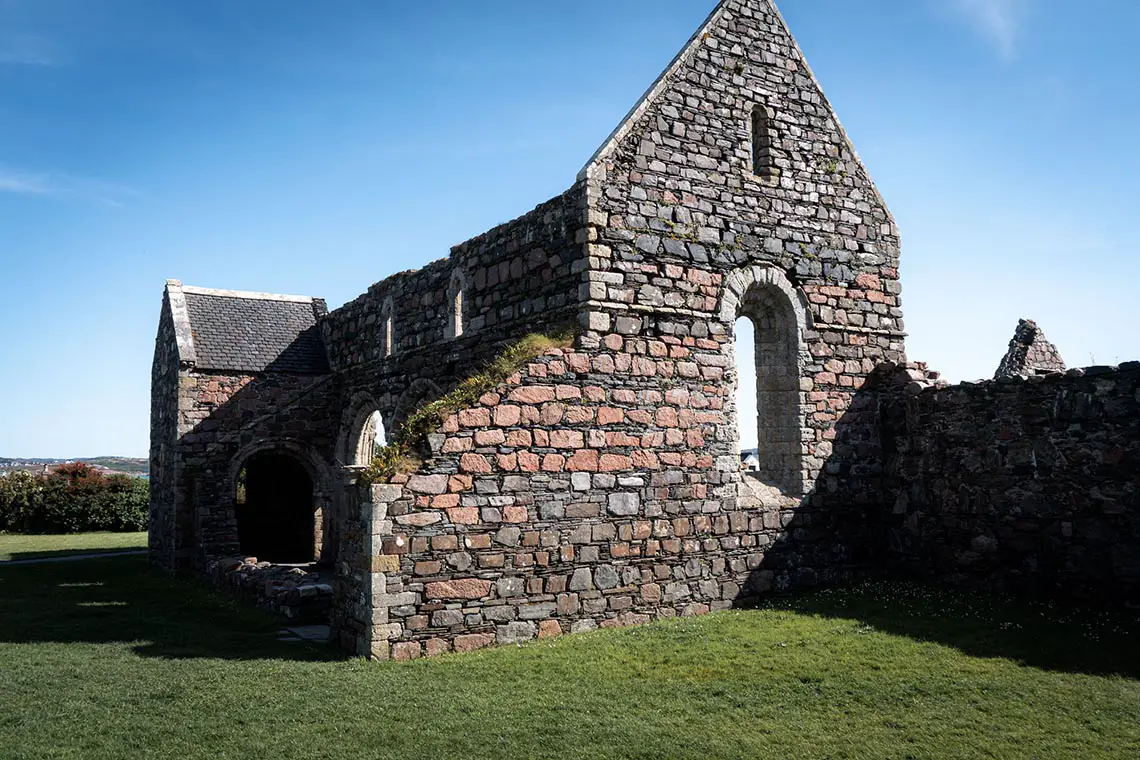 Visiting the Isle of Iona Abbey